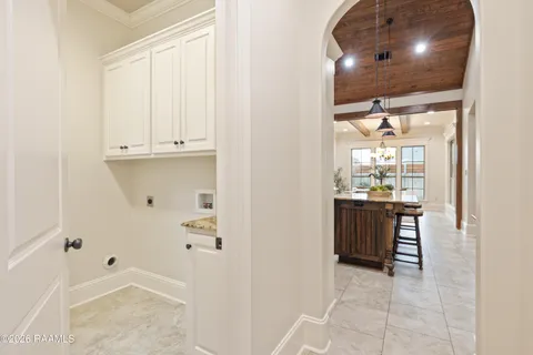 $390,000 | 306 Flora Springs, Broussard, LA 70592