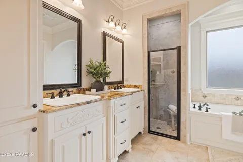 $390,000 | 306 Flora Springs, Broussard, LA 70592