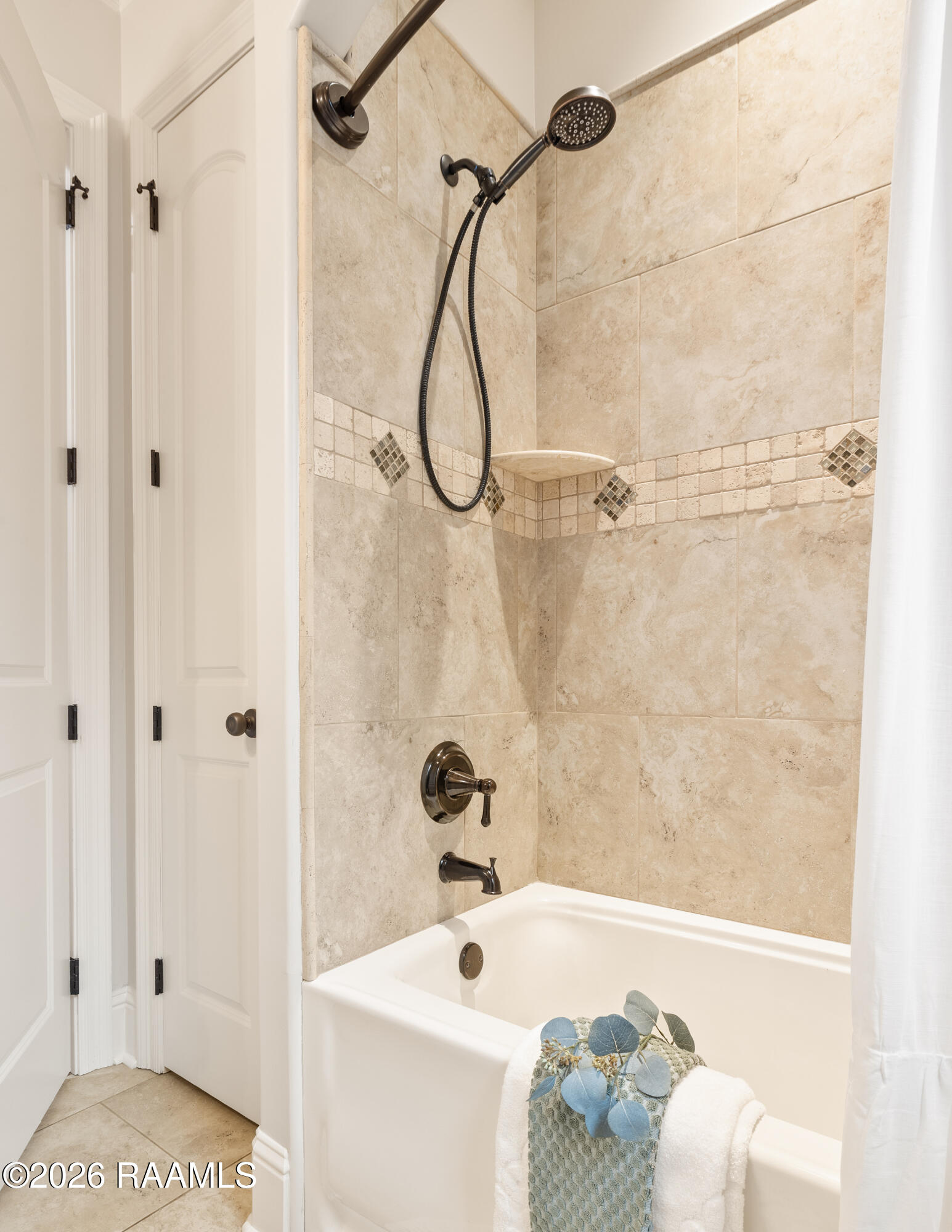 306 Flora Springs Broussard, LA 70592 - Photo 26 of 33 306 Flora Springs Dr Youngsville-27