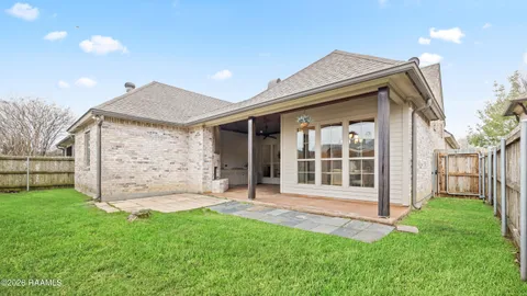 $390,000 | 306 Flora Springs, Broussard, LA 70592