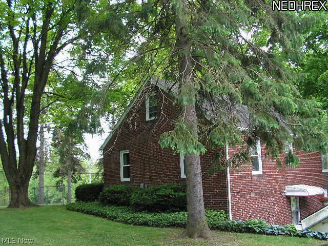 2801 Killian Road Uniontown, OH 44685 - Photo 5 of 23