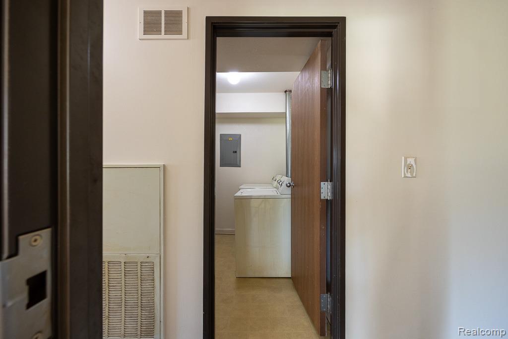 35330 Van Born Road, Unit 101 Wayne, MI 48184 - Photo 19 of 20