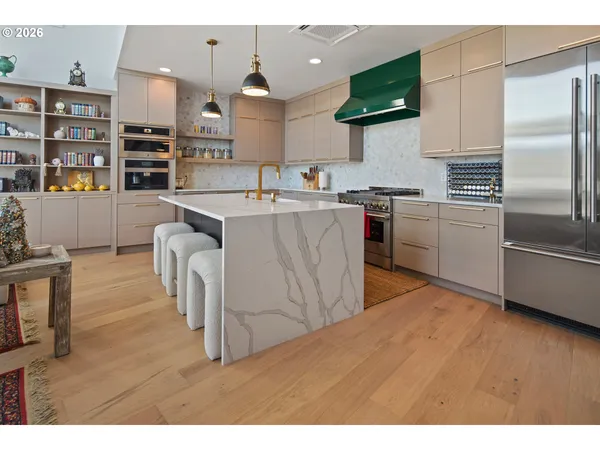 $1,299,000 | 3403 Northeast Johns Loop, Neotsu, OR 97364