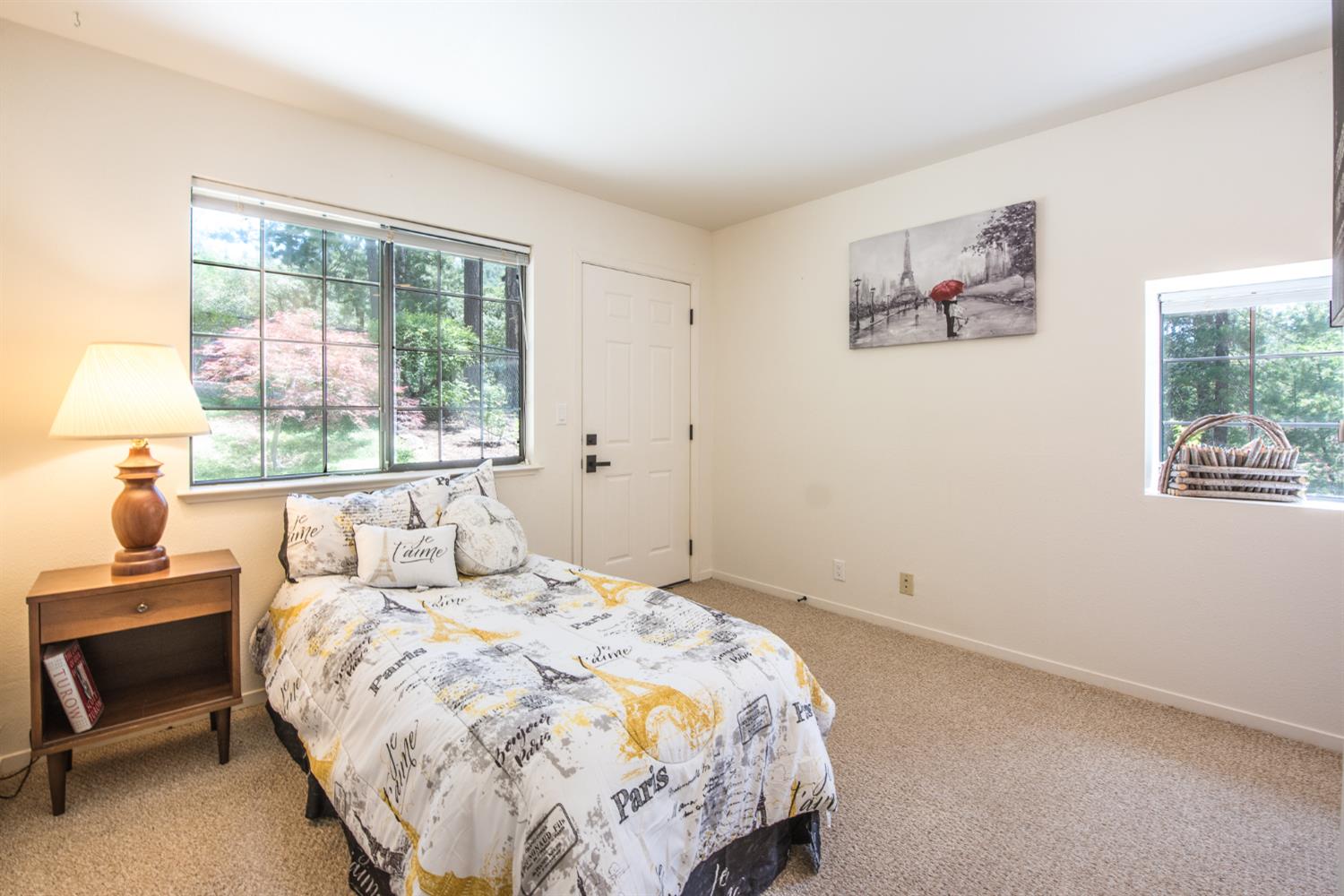 15046 Leiter Way Grass Valley, CA 95949 - Photo 17 of 43 a bedroom with a bed and a window