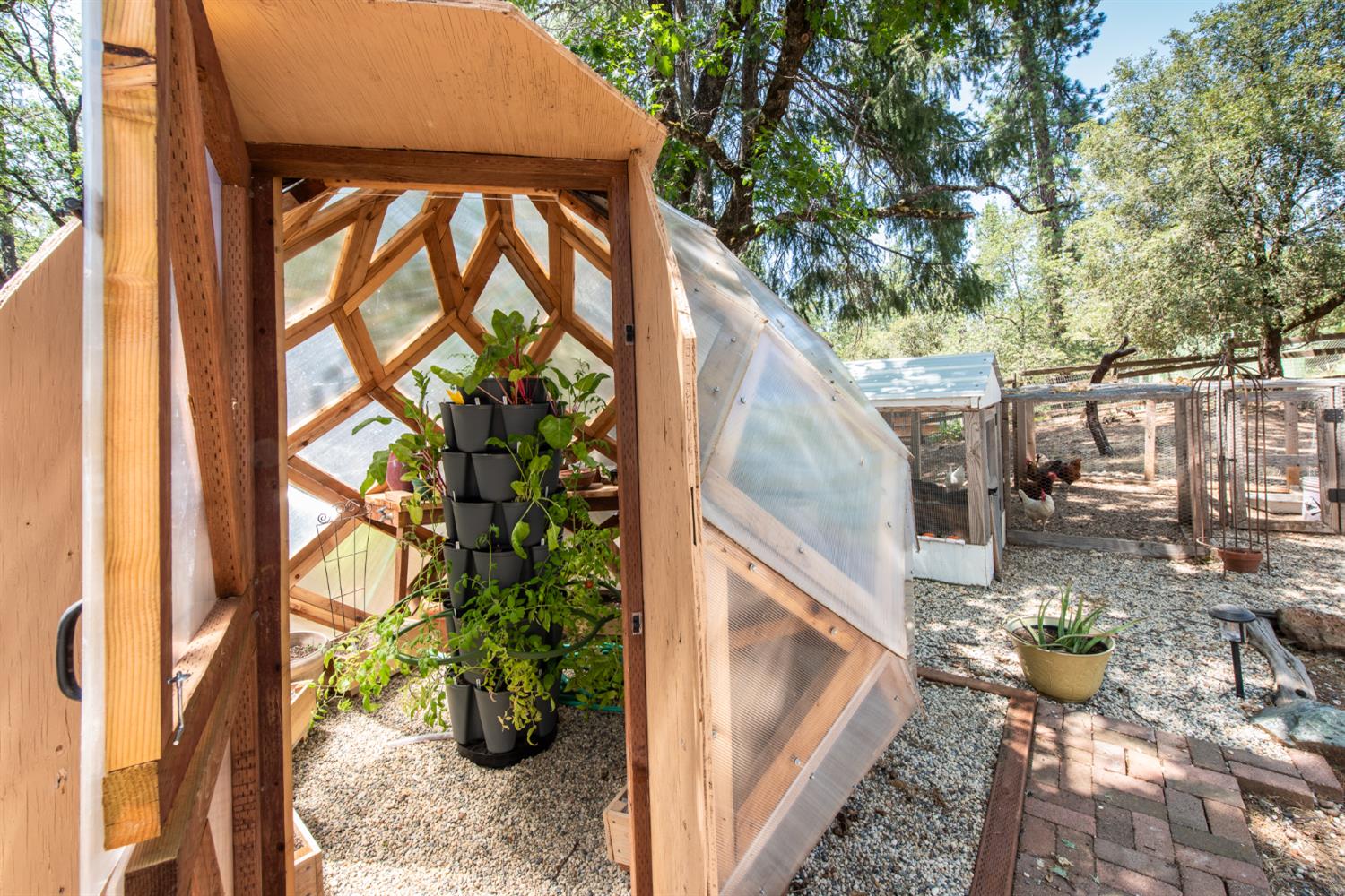 15046 Leiter Way Grass Valley, CA 95949 - Photo 26 of 43 a view of a balcony with potted plants