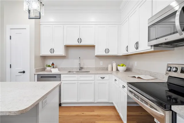 $429,900 | 36 Old Louisquisset Pike, Unit 108, North Smithfield, RI 02896