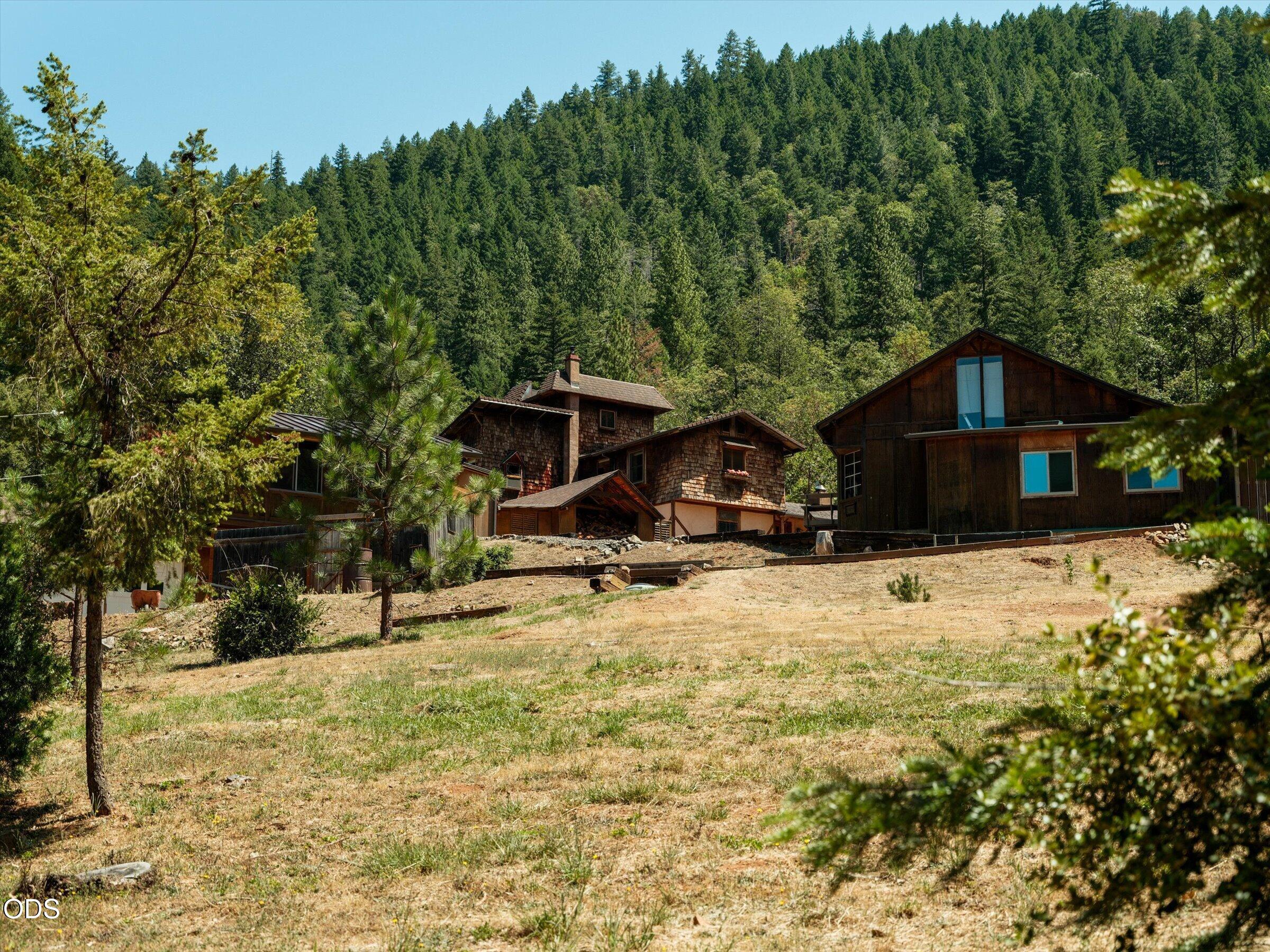 2603 Winona Road Grants Pass, OR 97526 - Photo 50 of 70