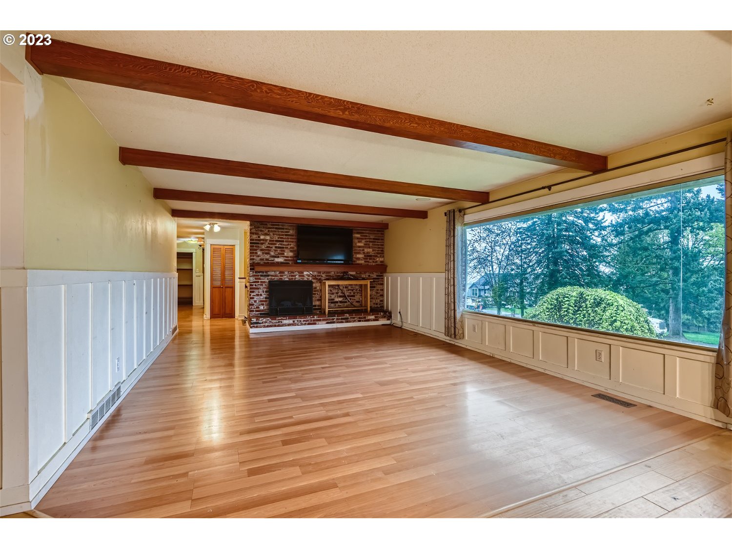 9465 Southeast Ridgecrest Court Happy Valley, OR 97086 - Photo 6 of 31 Gallery Image 6