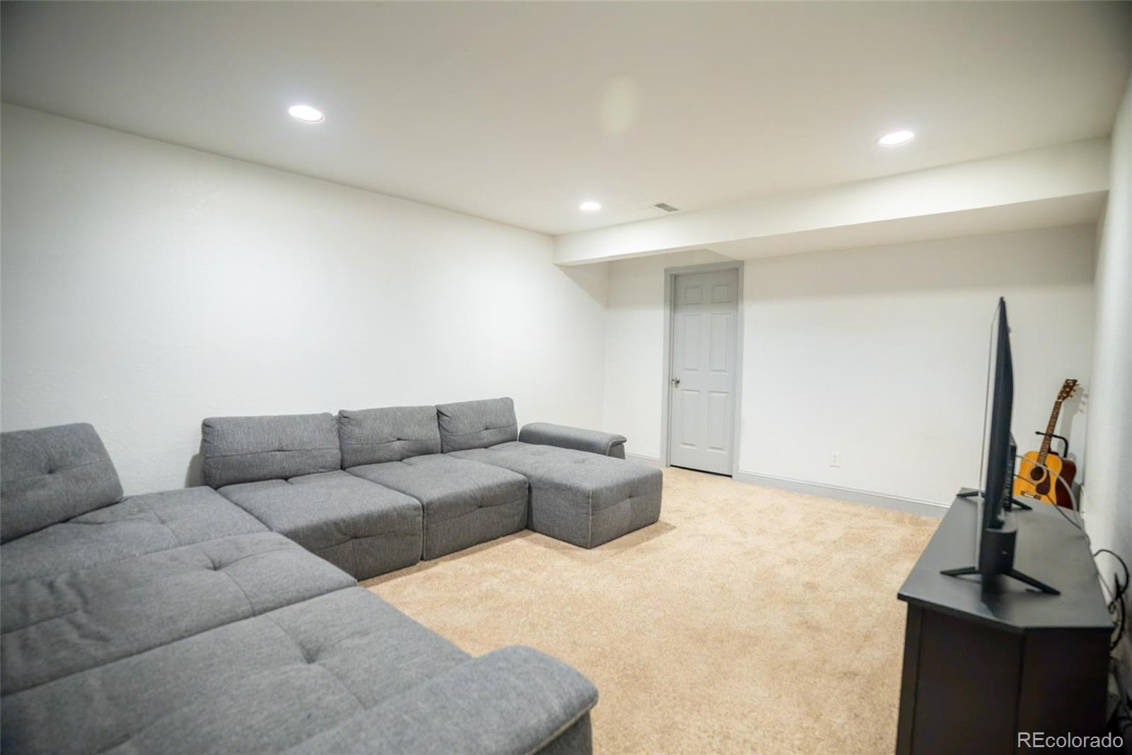 4107 South Rifle Way Aurora, CO 80013 - Photo 15 of 19