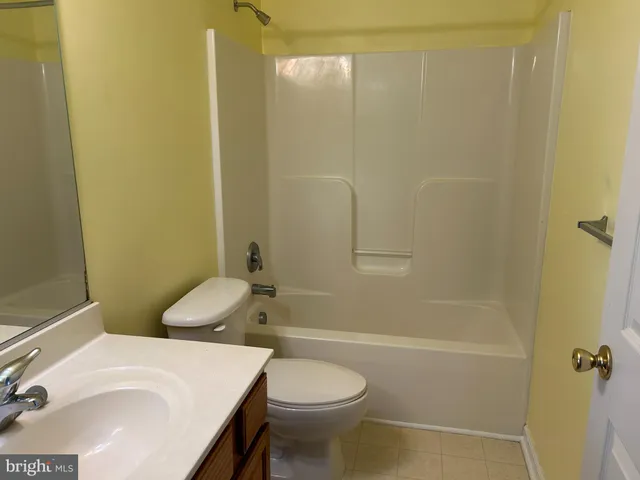 $1,750 | 206 Oyster Catcher Court, Cambridge, MD 21613