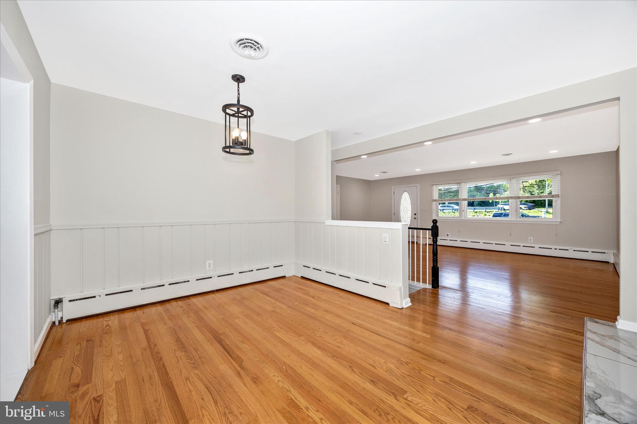16215 Redland Road Rockville, MD 20855 - Photo 7 of 51 Dining Room