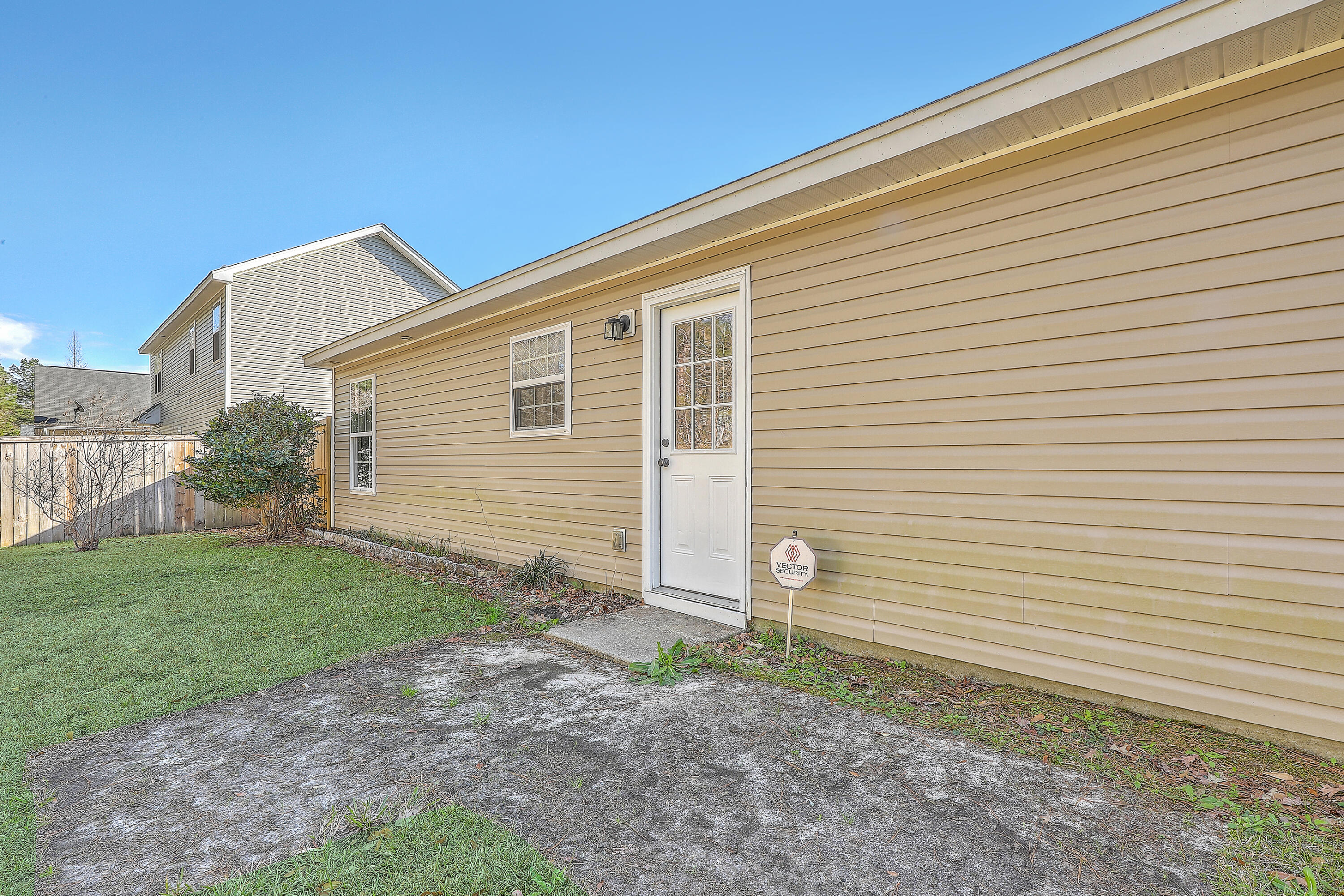 191 Blackstone Drive Moncks Corner, SC 29461 - Photo 16 of 19 0W7A7631_2_3_4_5_6_7