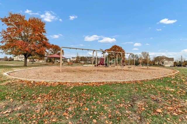 $299,900 | 24721 Patriot Square Drive South, Plainfield, IL 60544