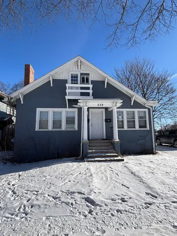 $299,900 | 539 South Clay Street, Green Bay, WI 54301