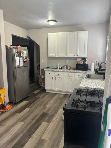 $299,900 | 539 South Clay Street, Green Bay, WI 54301