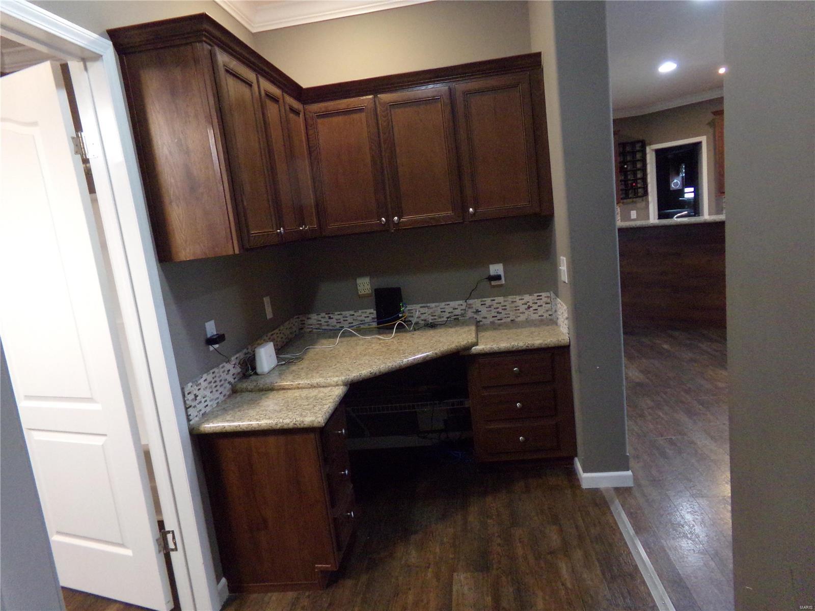 13724 Meffert Road Pocahontas, IL 62275 - Photo 15 of 36
