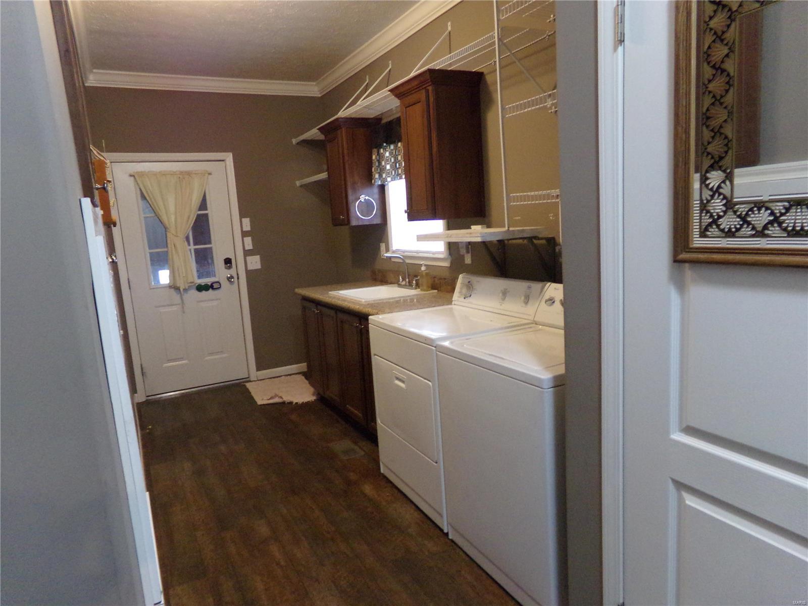 13724 Meffert Road Pocahontas, IL 62275 - Photo 8 of 36