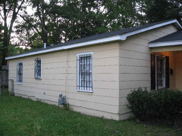 321 Snyder Drive Mobile, AL 36610 - Photo 3 of 21