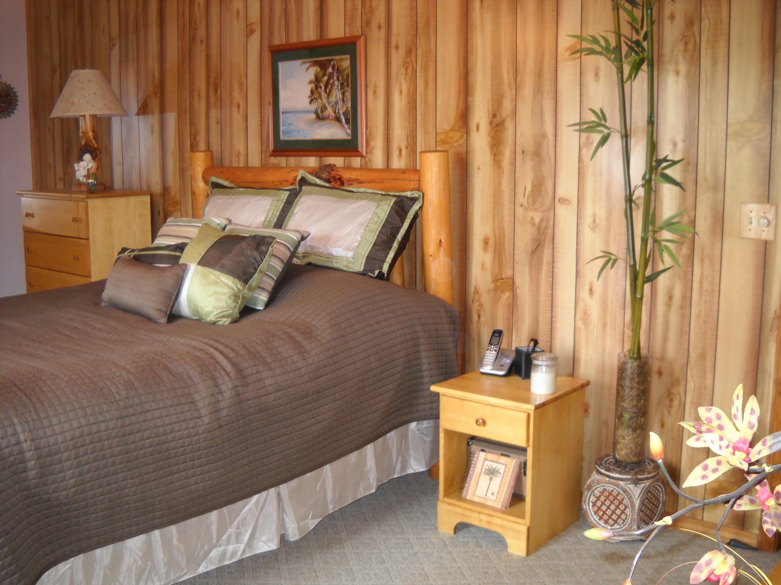 30191 Frisby Road Round Mountain, CA 96084 - Photo 14 of 33 Master Bedroom