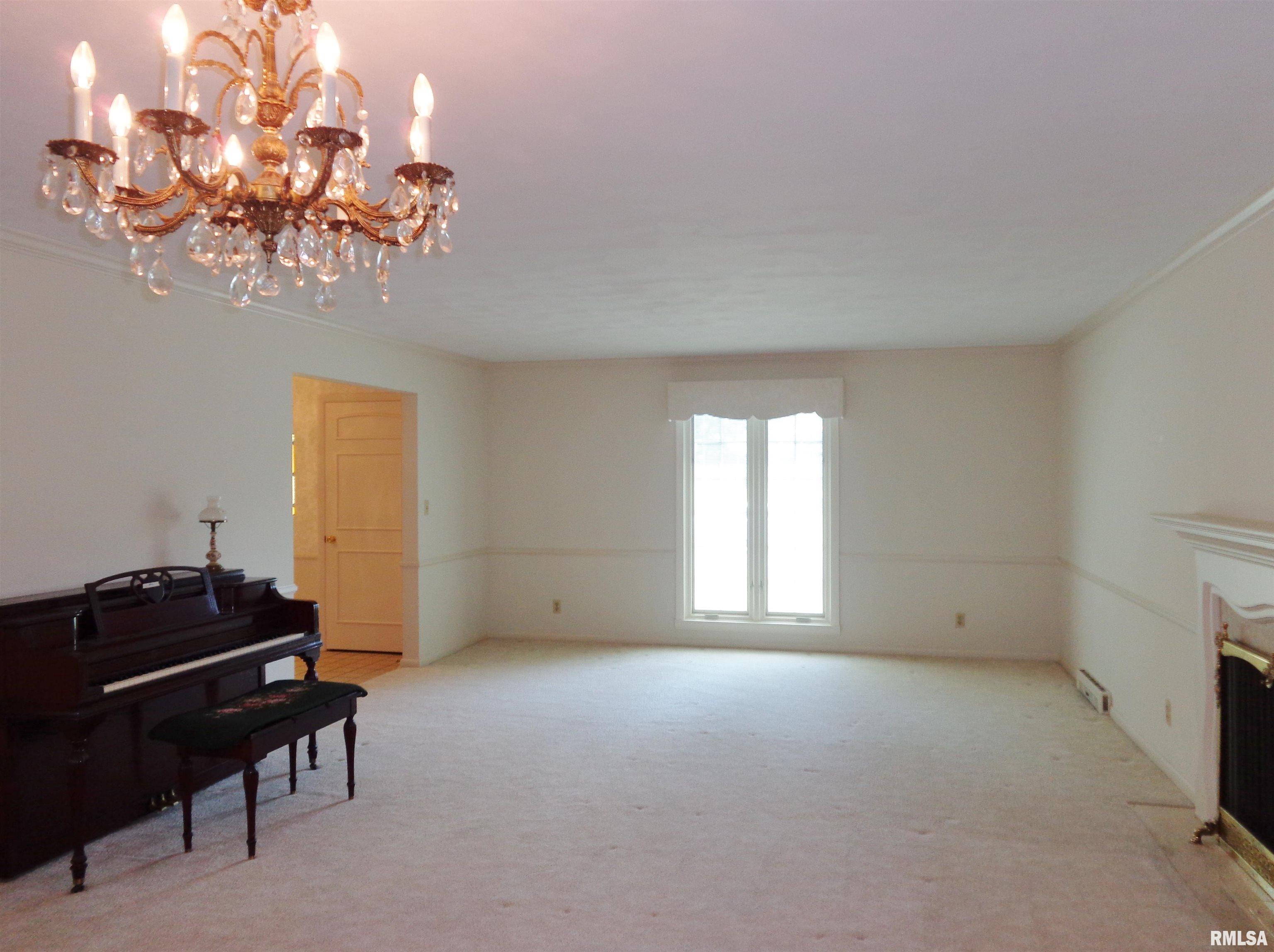 511 West Northgate Road Peoria, IL 61614 - Photo 17 of 53 Gallery Image 17