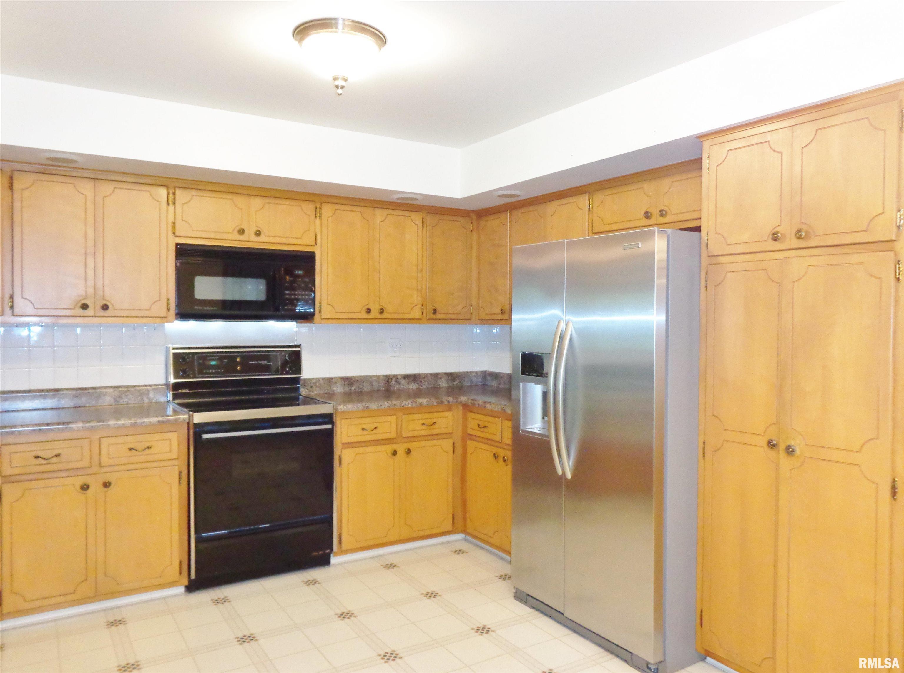 511 West Northgate Road Peoria, IL 61614 - Photo 23 of 53 Gallery Image 23