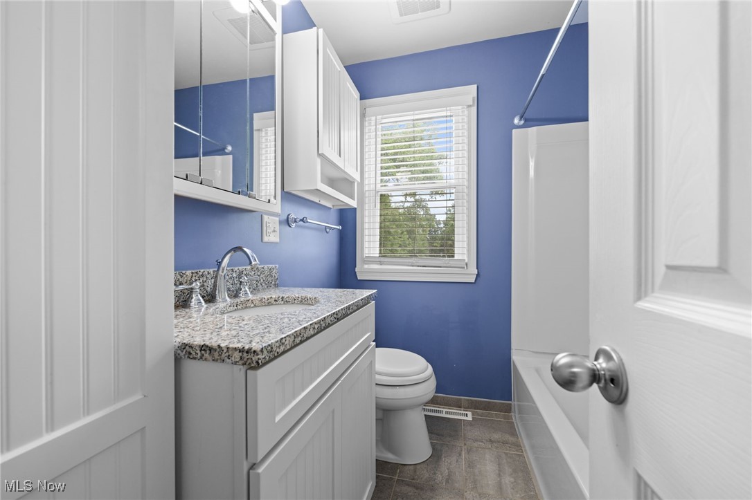5959 Highland Road Highland Heights, OH 44143 - Photo 15 of 33 Full Bathroom