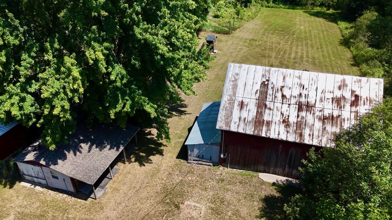 4718 Church Road Six Lakes, MI 48886 - Photo 60 of 76 055