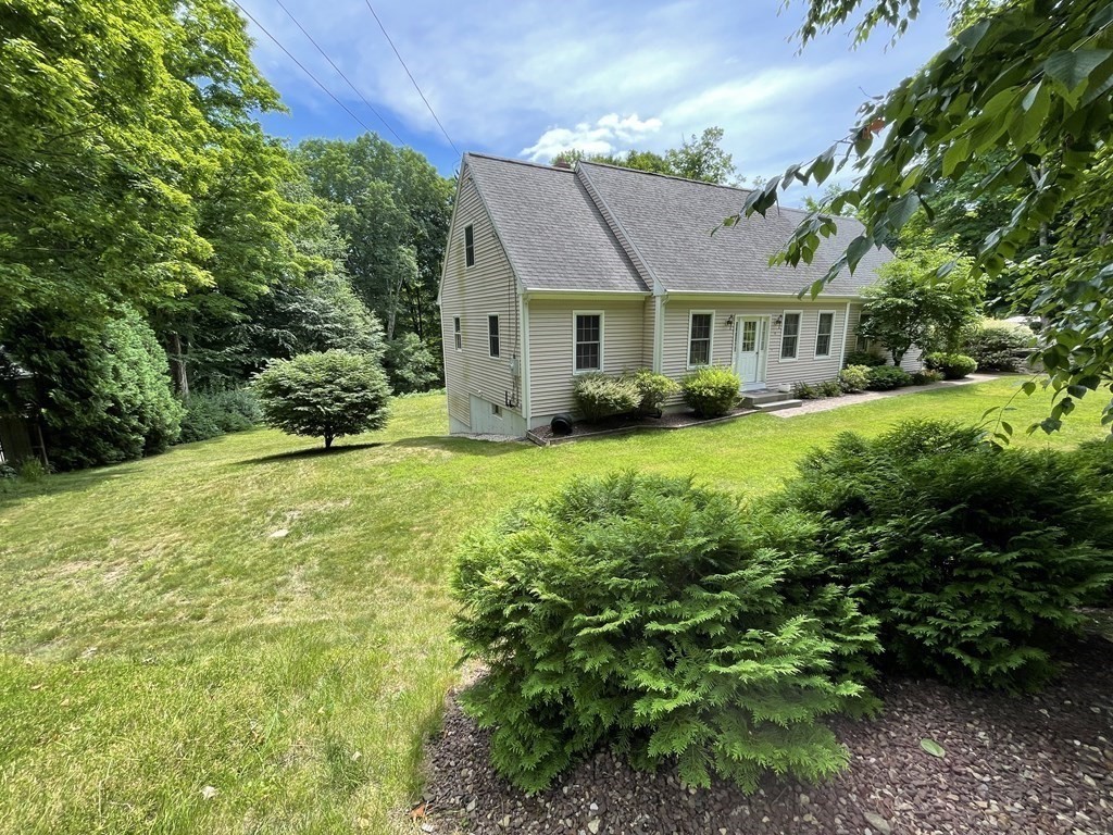 96 Peterson Road Palmer, MA 01069 - Photo 10 of 34 Gallery Image 10