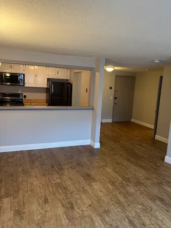 $196,900 | 43 Berlin Street, Unit 411, Clinton, MA 01510