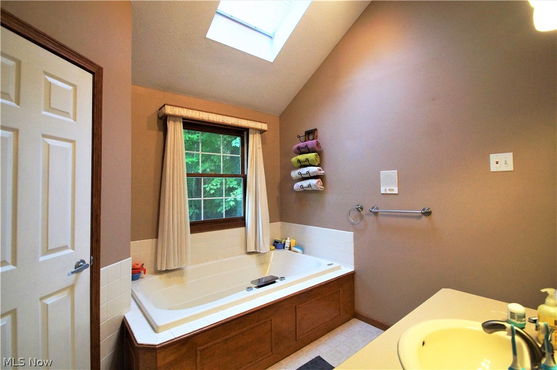 11159 West Walnut Ridge Road Chesterland, OH 44026 - Photo 29 of 35