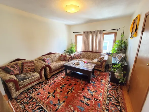 $3,400 | 16 Leyden Street, Unit 2, Medford, MA 02155