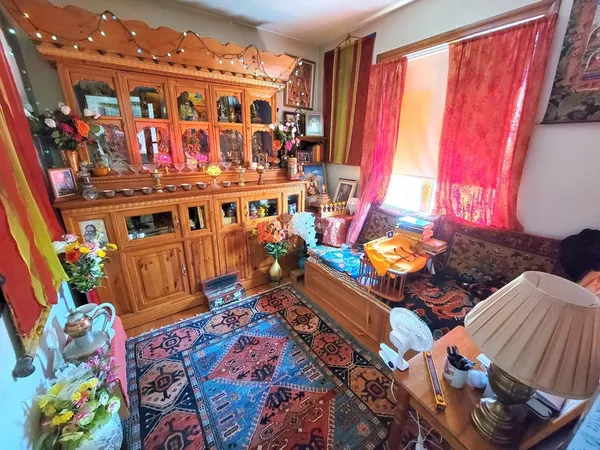 $3,400 | 16 Leyden Street, Unit 2, Medford, MA 02155