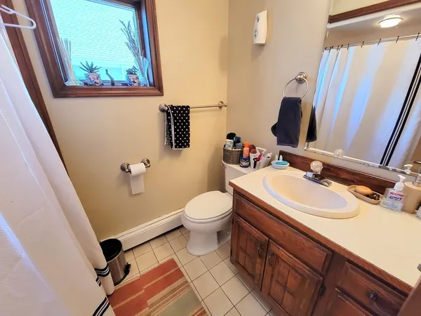 $3,400 | 16 Leyden Street, Unit 2, Medford, MA 02155