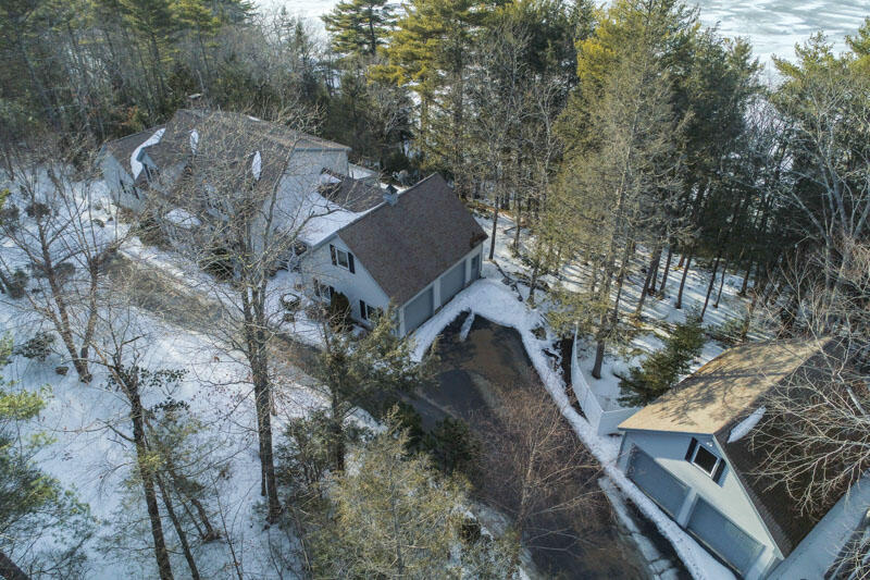 59 West Chops Point Road Bath, ME 04530 - Photo 5 of 43 WestChopsBathME_driveway