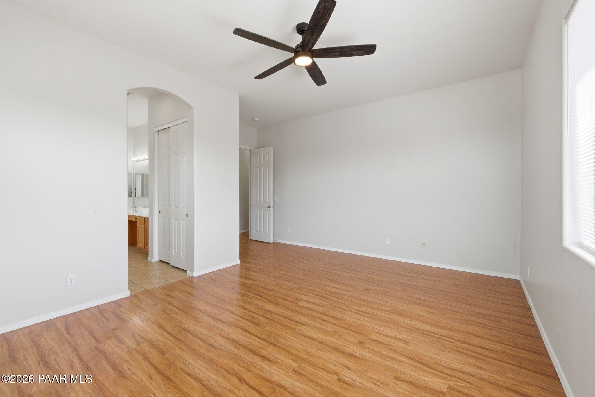 6355 East Kelmore Road Prescott Valley, AZ 86314 - Photo 22 of 47 24-Primary Bedroom (2)