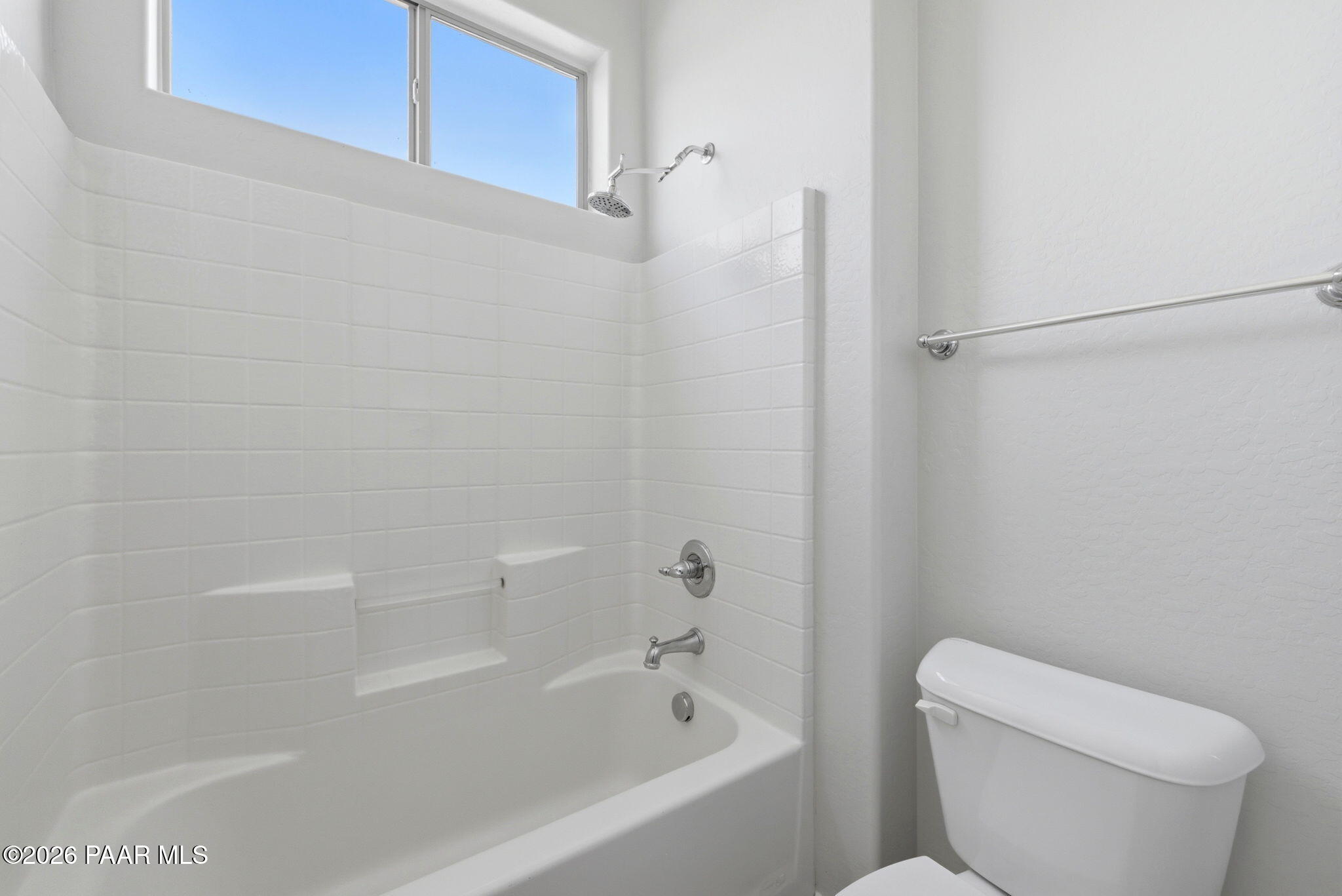 6355 East Kelmore Road Prescott Valley, AZ 86314 - Photo 28 of 47 30-Bathroom 2 (2)