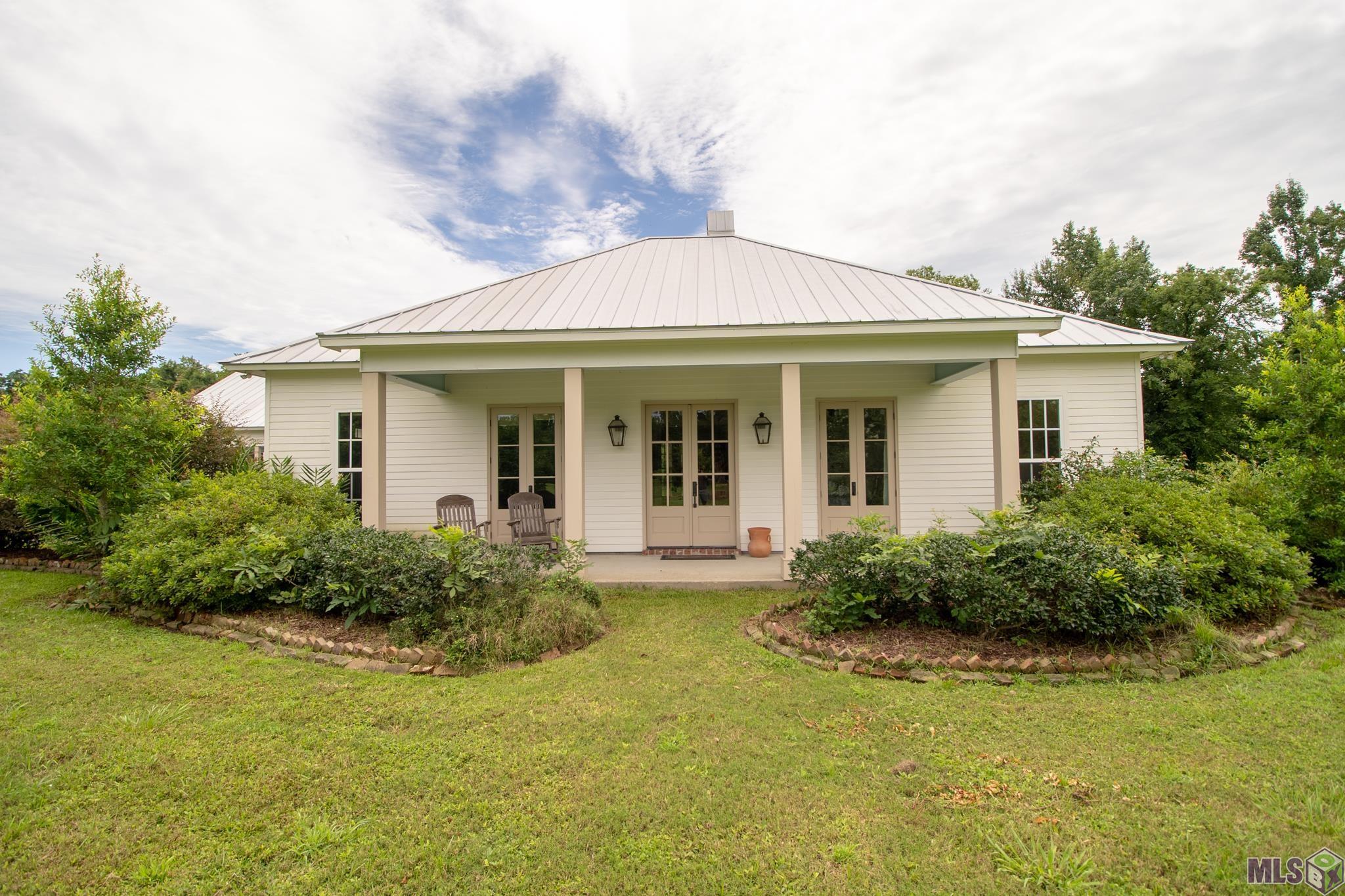 1063 River Road Sunshine, LA 70780 - Photo 3 of 22 Gallery Image 3