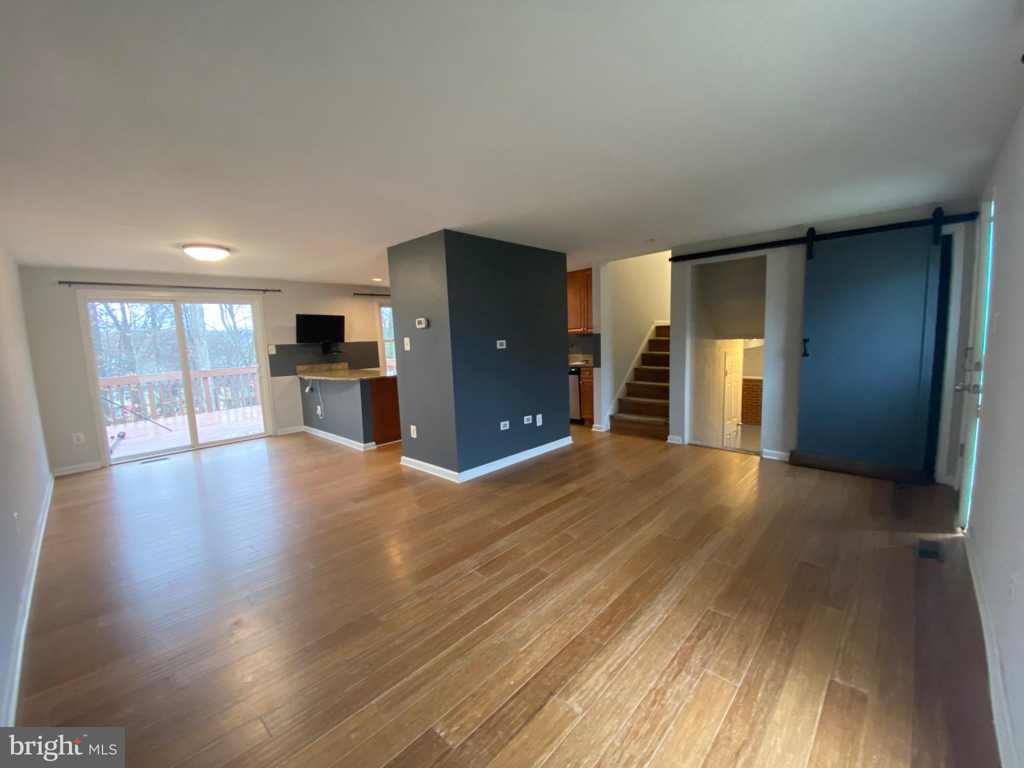 7621 Fallswood Way Lorton, VA 22079 - Photo 8 of 24