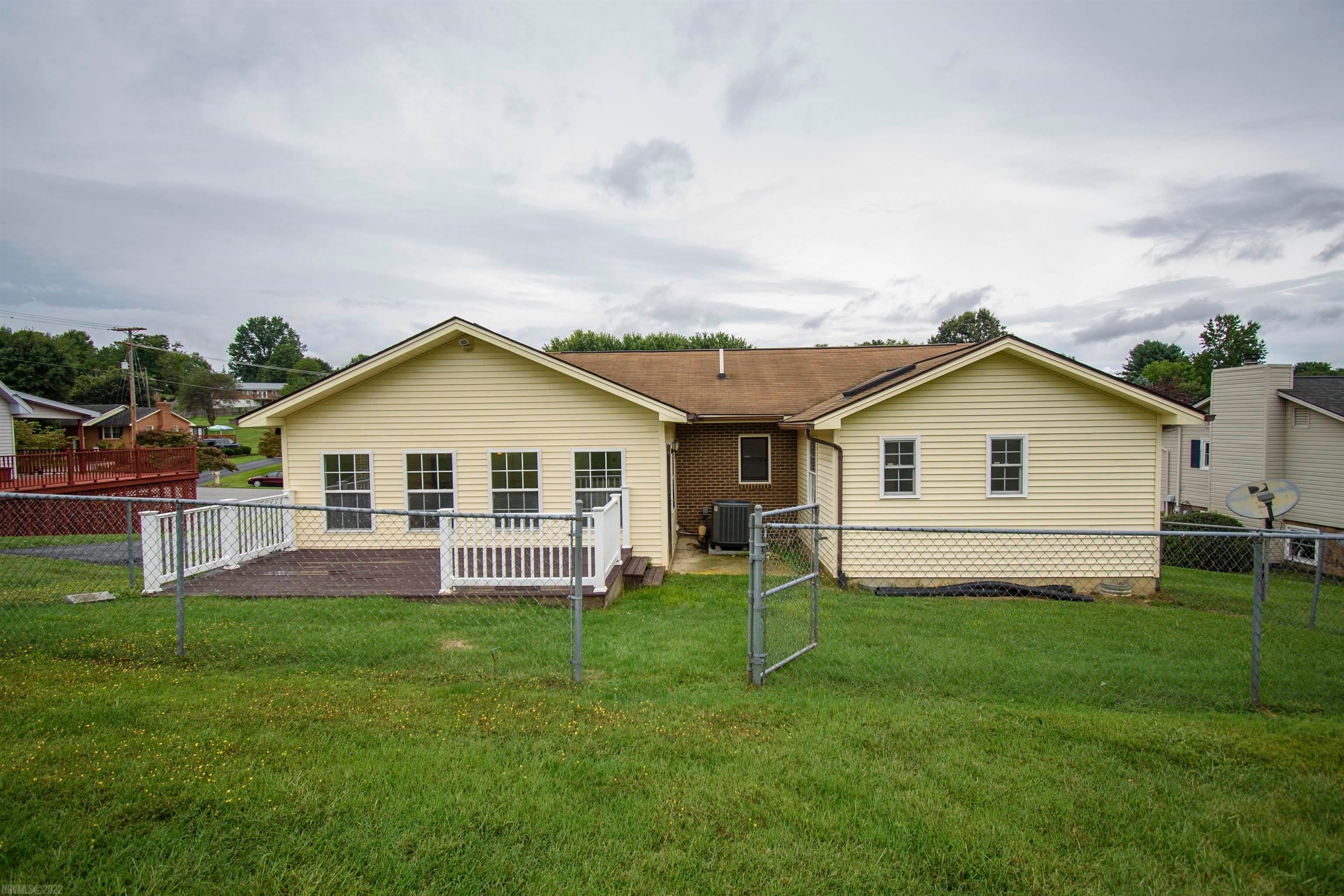 580 Atkinson Road Christiansburg, VA 24073 - Photo 37 of 47 Gallery Image 37
