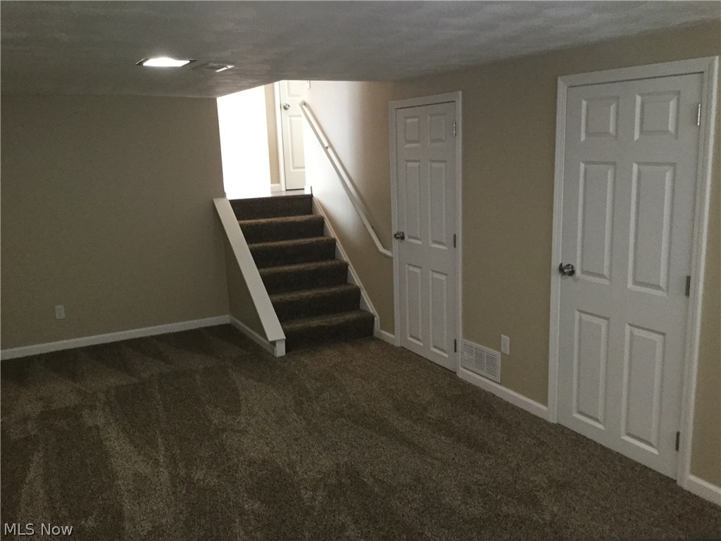 6990 Murray Ridge Road Elyria, OH 44035 - Photo 8 of 14 Gallery Image 8