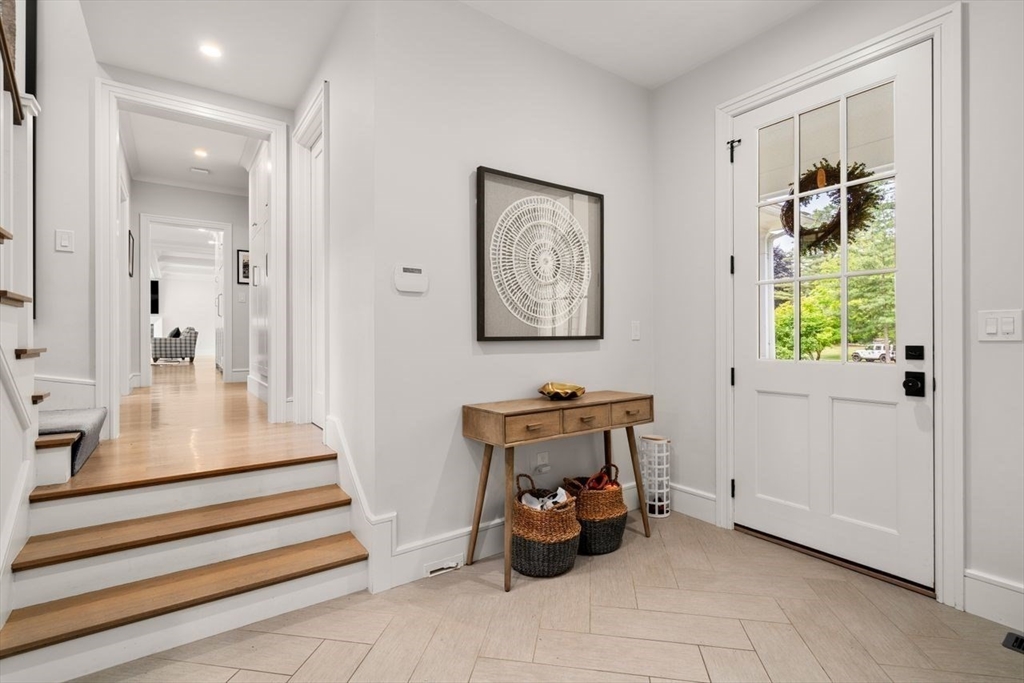 45 Longmeadow Road Wellesley, MA 02482 - Photo 17 of 42
