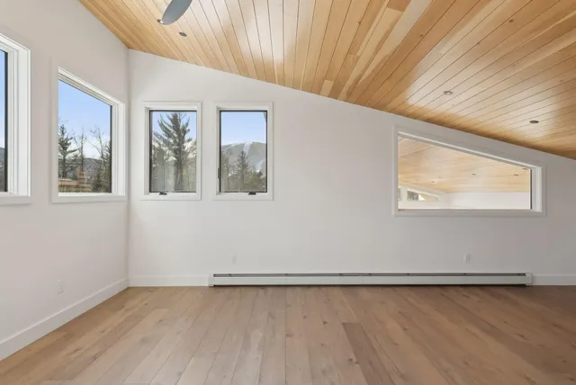 $2,400,000 | 24 Patriots Drive, Newry, ME 04261