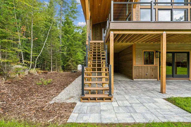 $2,400,000 | 24 Patriots Drive, Newry, ME 04261