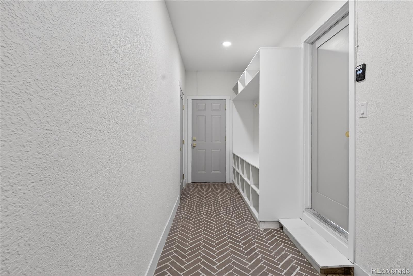 583 South Oneida Way Denver, CO 80224 - Photo 26 of 29