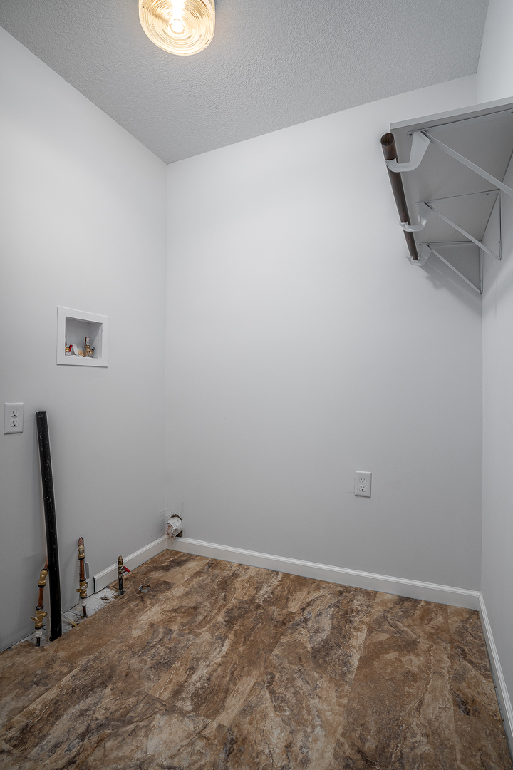 1695 Highway 67 Preemption, IL 61276 - Photo 17 of 23