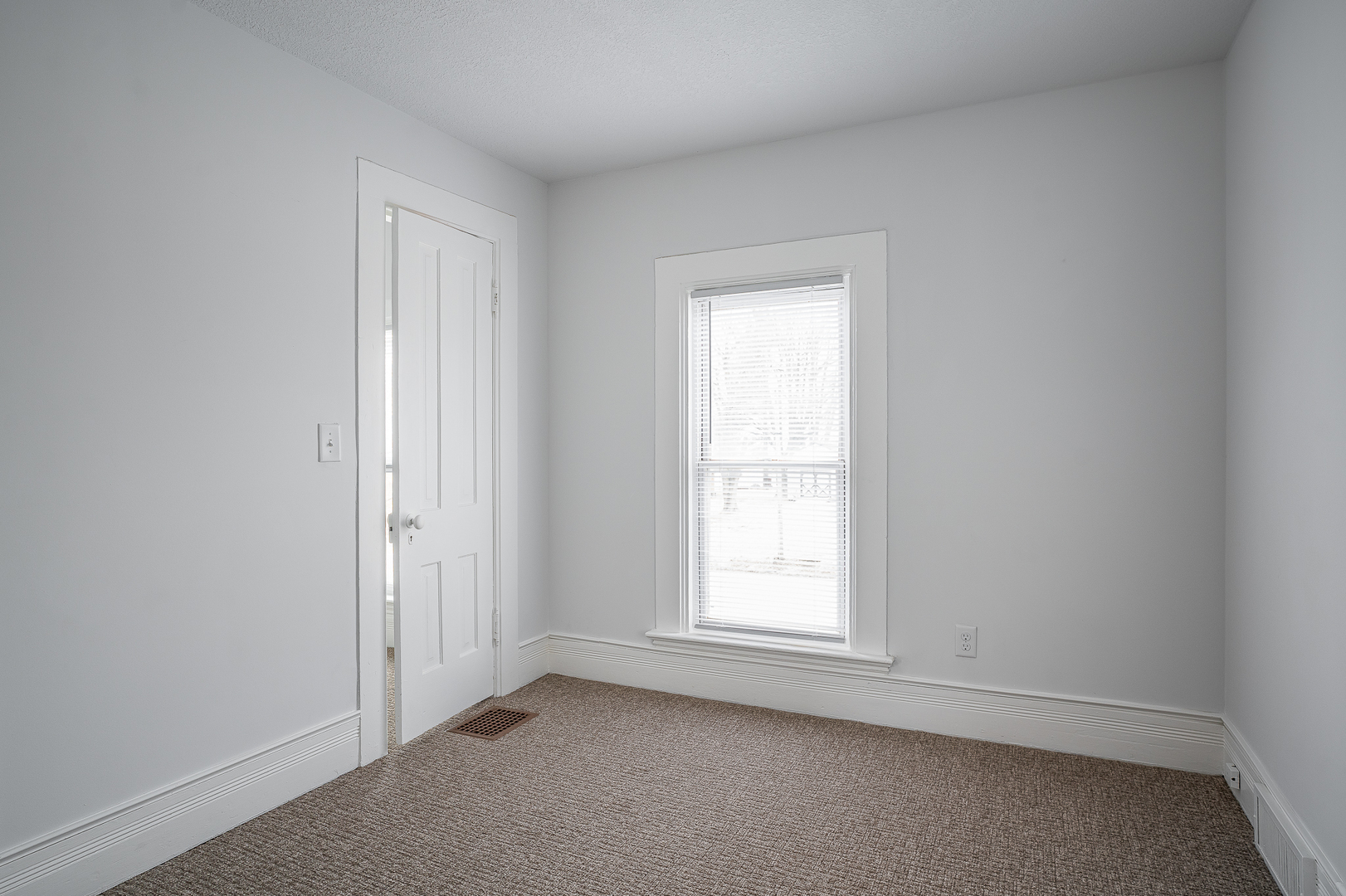 1695 Highway 67 Preemption, IL 61276 - Photo 18 of 23