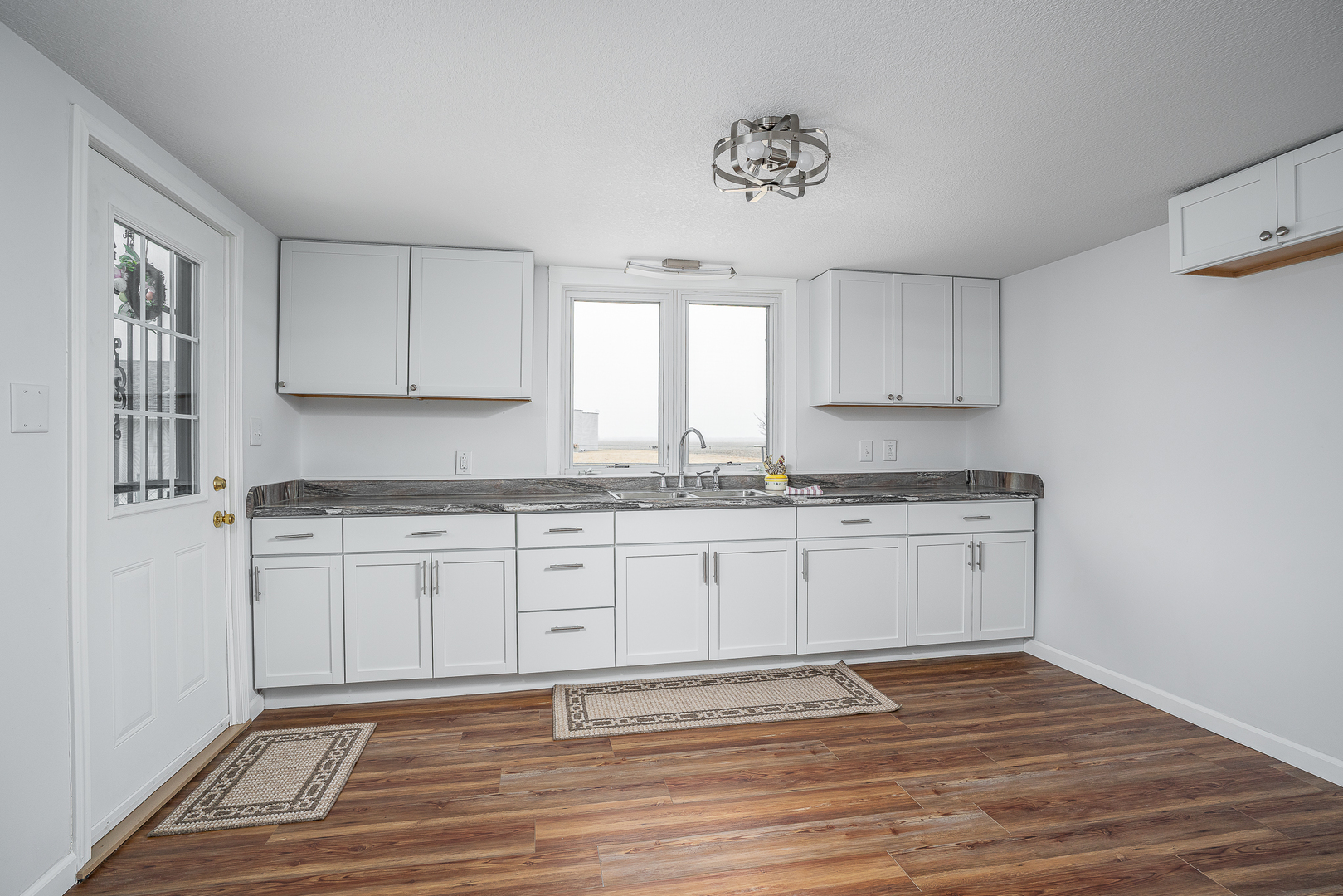 1695 Highway 67 Preemption, IL 61276 - Photo 6 of 23