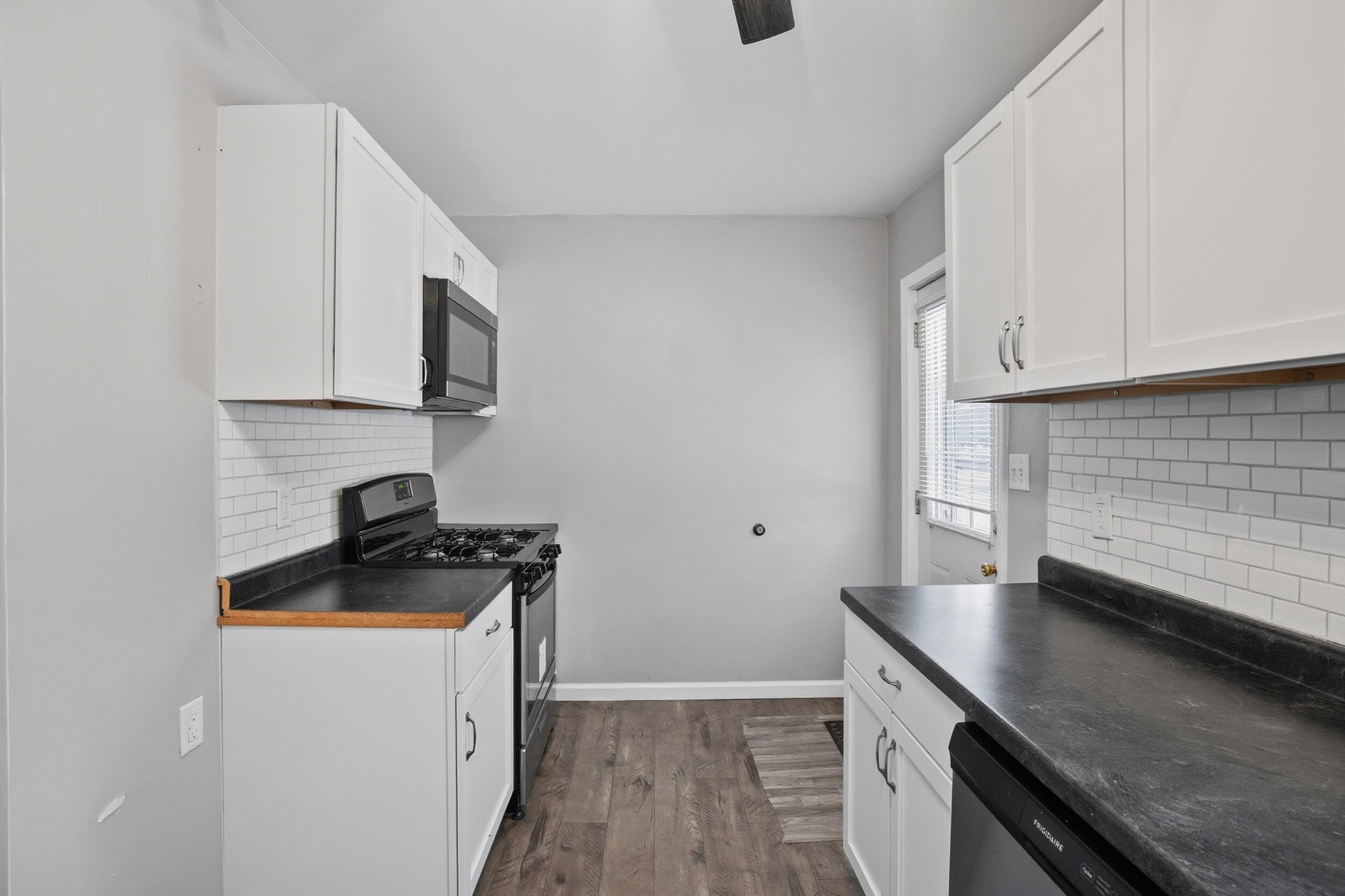 2832 Willowdale Road Portage, IN 46368 - Photo 3 of 17 2500x1667