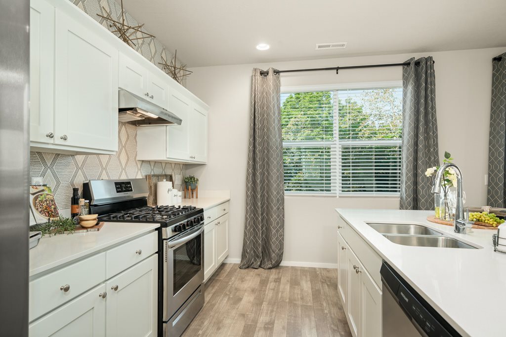 1010 North Viewmont Road Spokane Valley, WA 99016 - Photo 5 of 20 Gallery Image 5