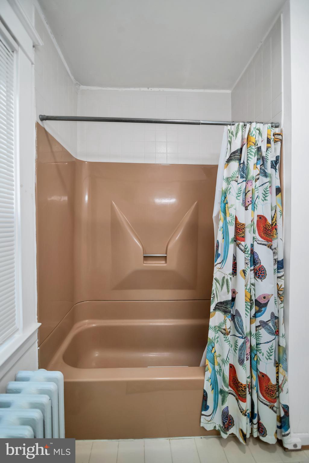 6328 Frederick Road Baltimore, MD 21228 - Photo 12 of 64